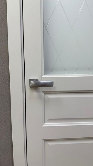 Межкомнатная дверь  