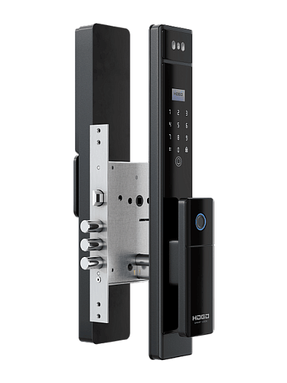 Входная дверь  