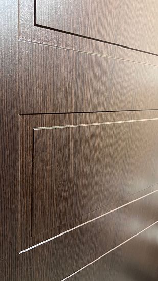 Входная дверь  